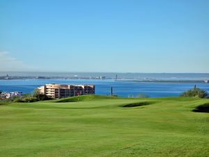 El Cortes 6th Green